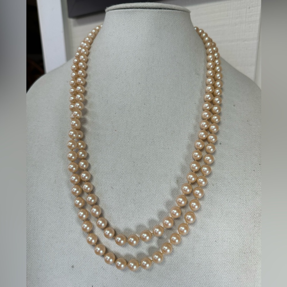 Long vintage hand knotted pearl bead necklace